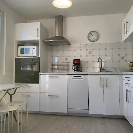 Agreable T3 Avec Climatisation Et Wi-fi, - Fr-1-503-137 Apartment *